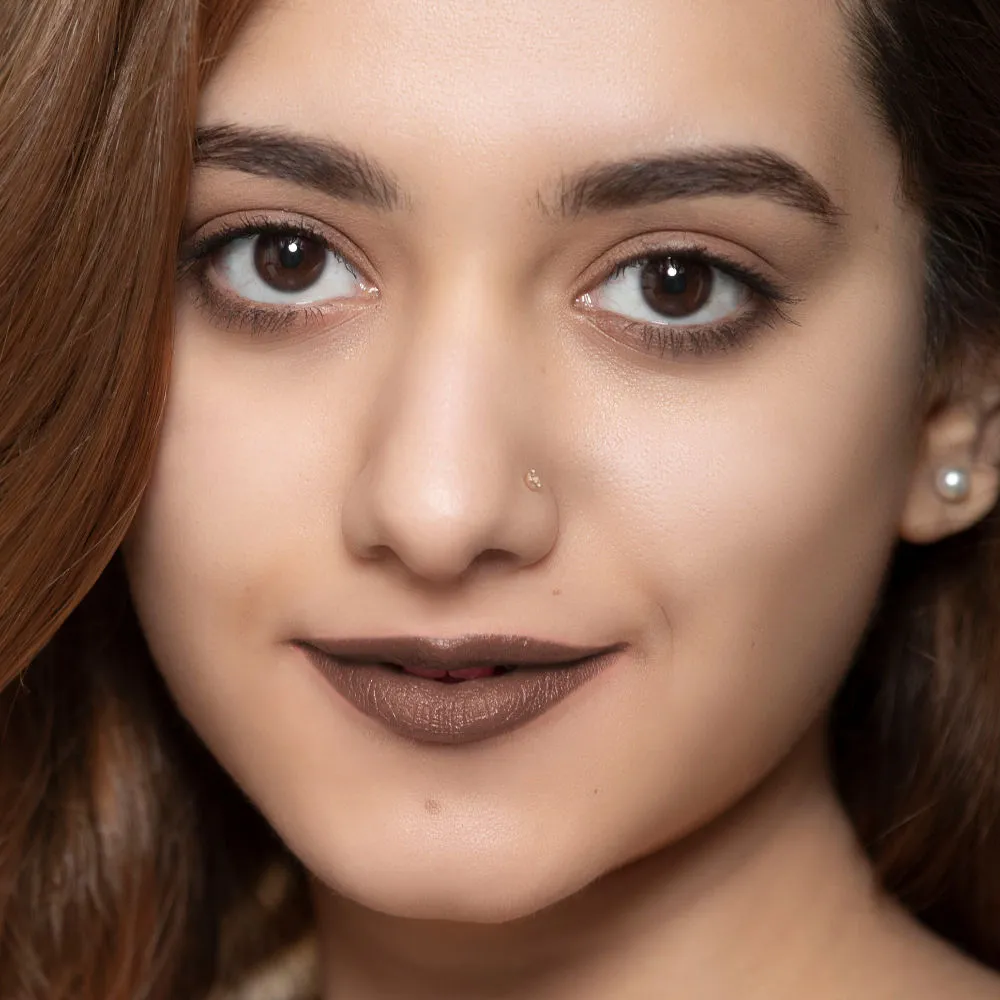 Faces Canada Matte Lip Crayon | Cocoa Butter and Chamomile enriched | One Stroke Intense Color | Smooth Glide | All Day Hydrated Lips | Shade - Formal Ready 2.8g