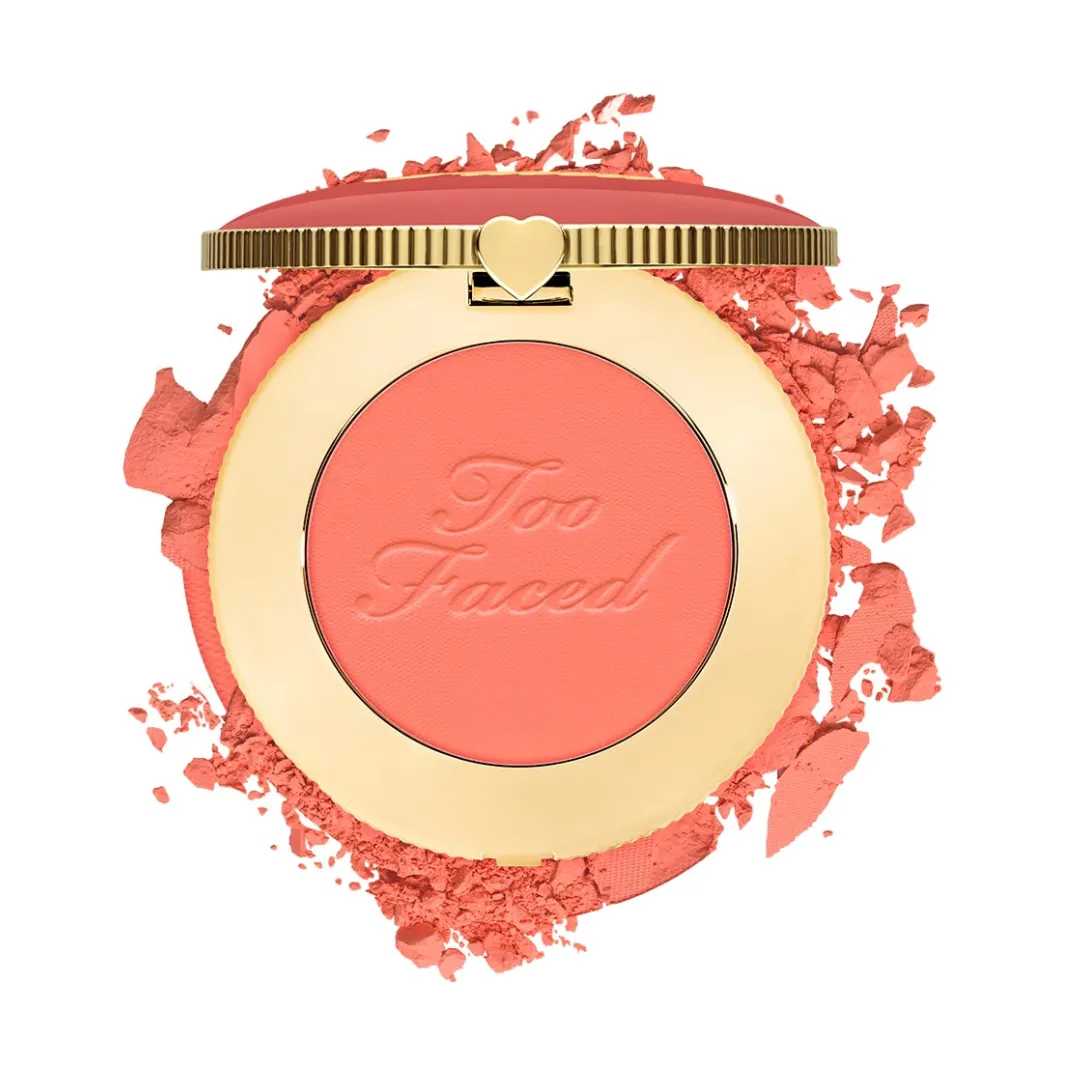 Too Faced Cloud Crush Blurring Blush
